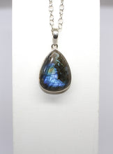 Load image into Gallery viewer, SS Labradorite Necklace
