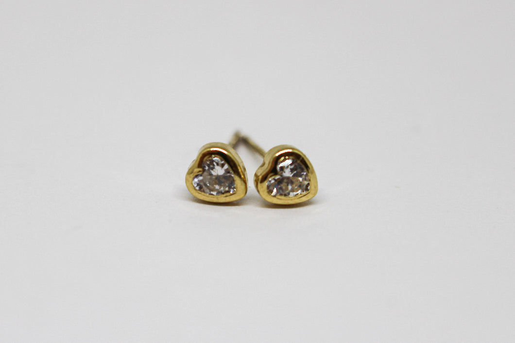 9ct Yellow Gold Heart Cubic Zirconia Earrings