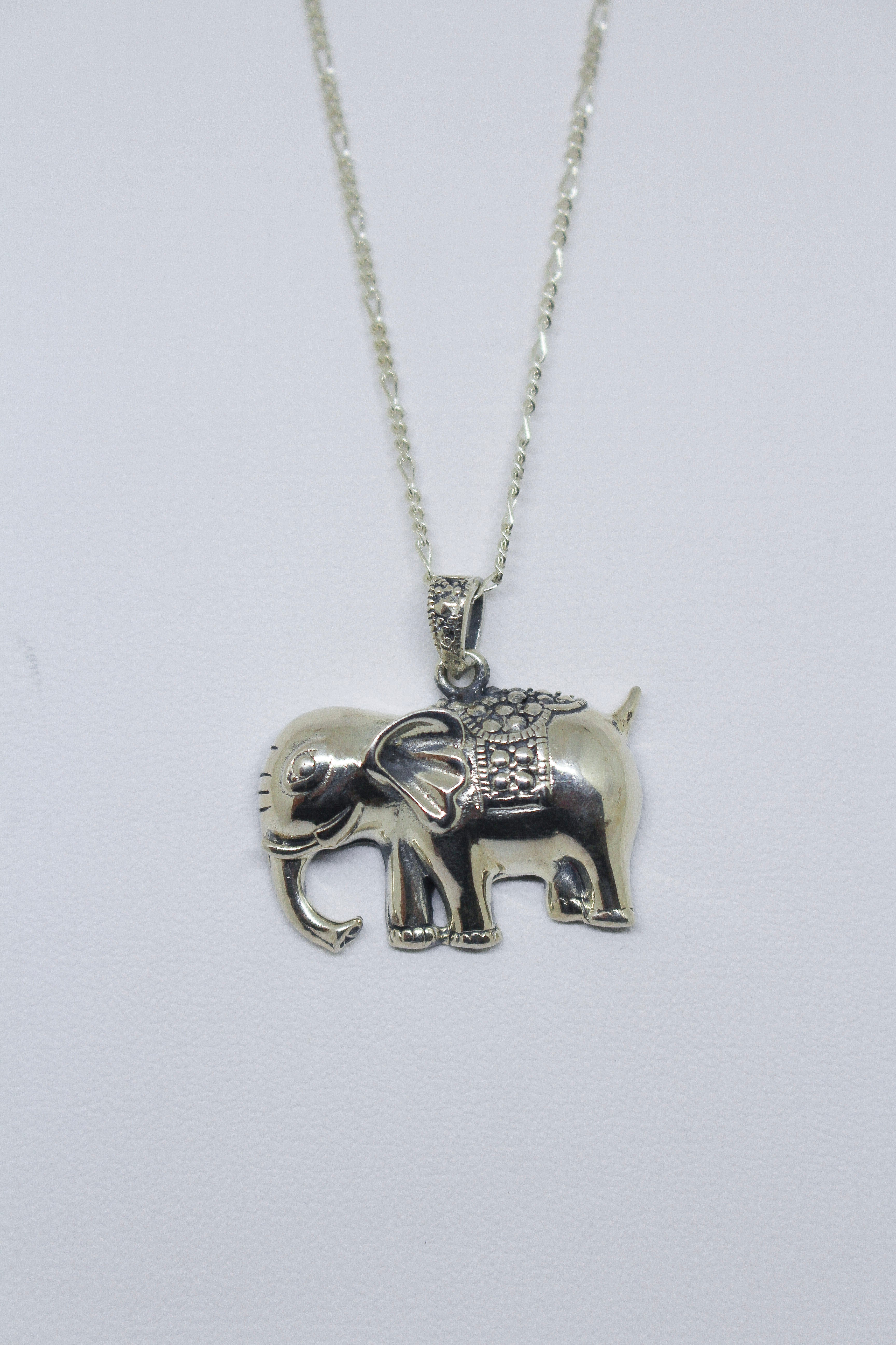 Sterling silver deals elephant pendant