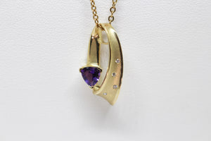 9ct Yellow Gold Amethyst & Diamond Pendant