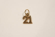 Load image into Gallery viewer, 9ct Yellow Gold 21 Pendant/Charm
